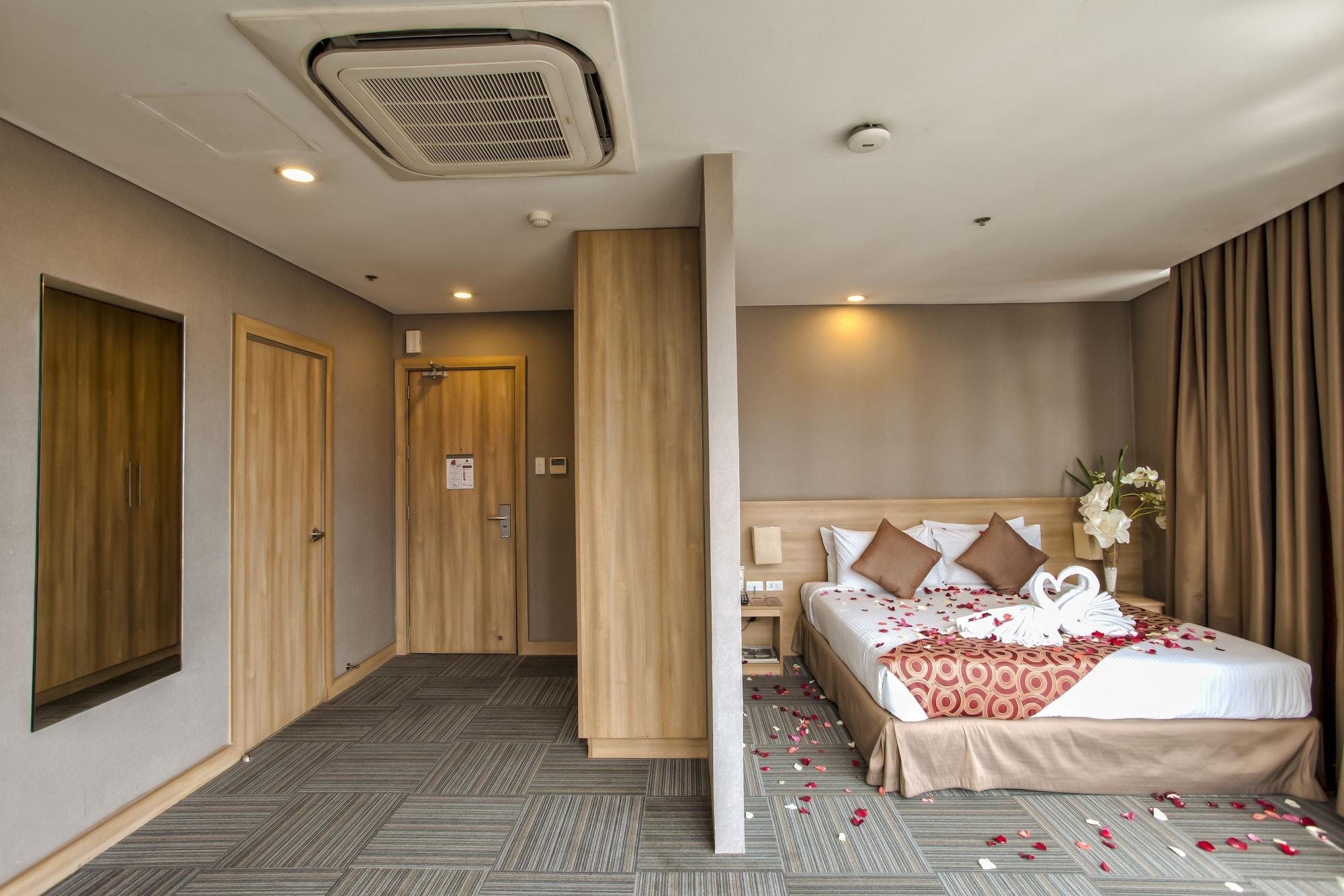 Madison 101 Hotel + Tower Quezon City Esterno foto