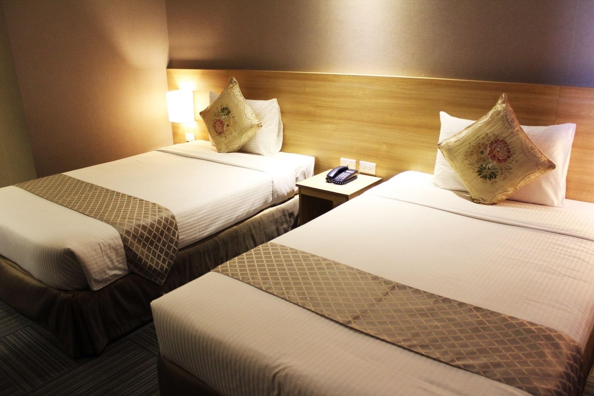 Madison 101 Hotel + Tower Quezon City Esterno foto